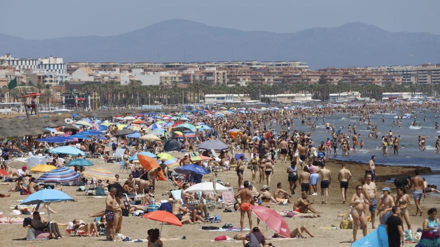 Llenazo En Las Playas De La Malva Rosa Y Las Arenas Este S Bado En