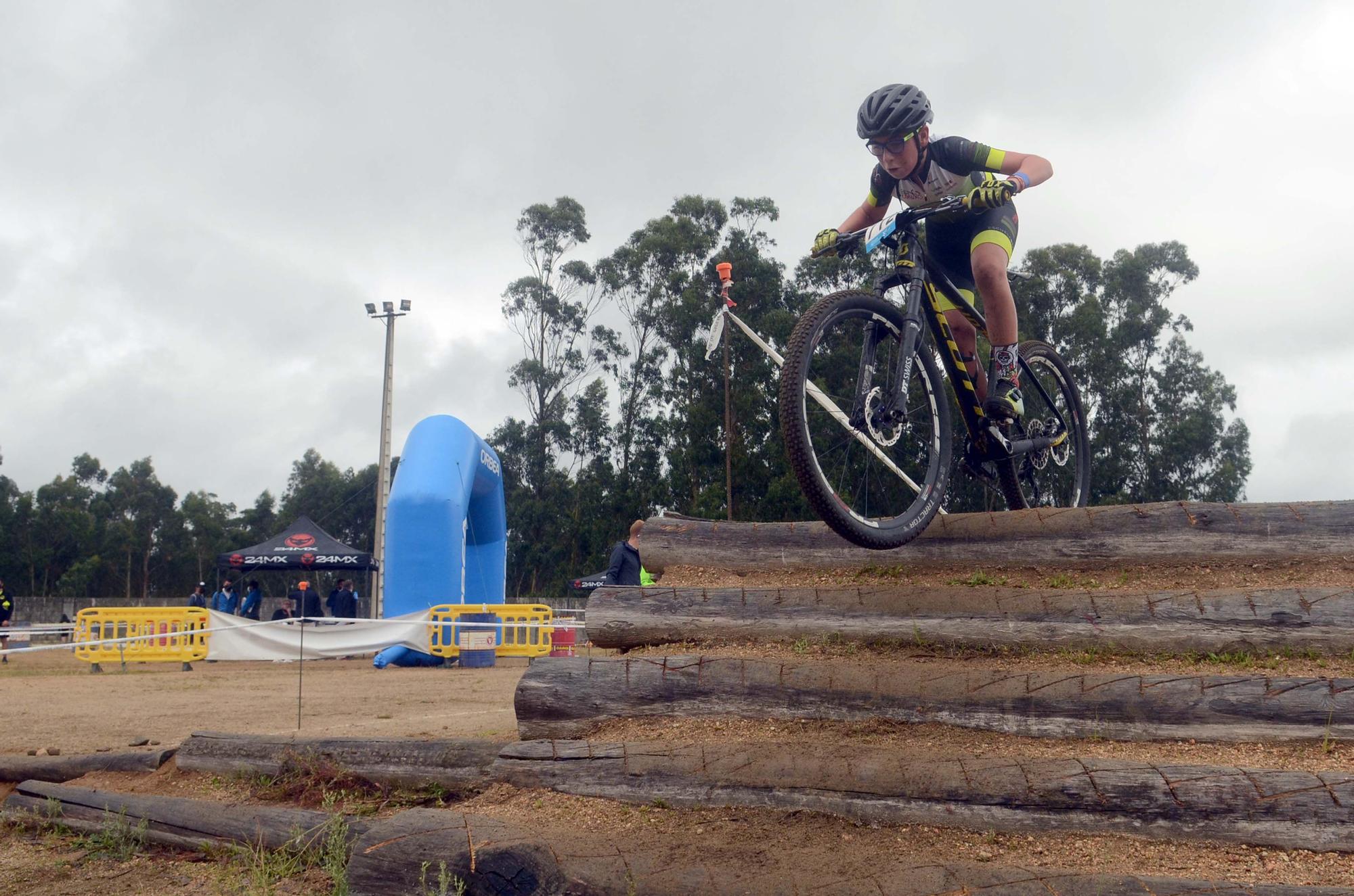 Espect Culo Sobre Dos Ruedas En La Iii Mini Btt De Ribadumia Faro De Vigo