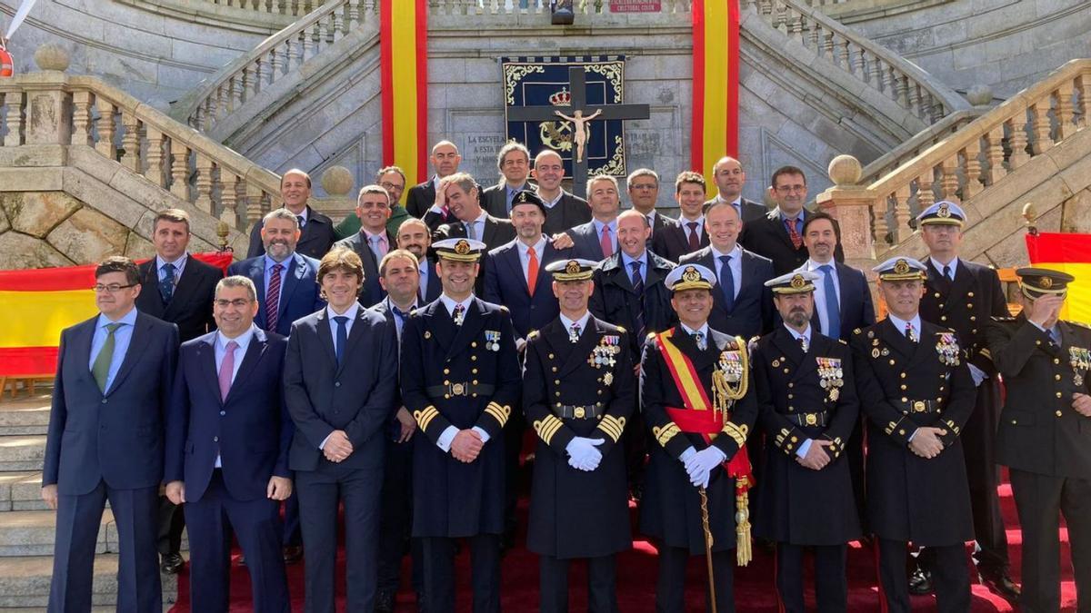 Jura De Bandera En La Escuela Naval De Reservistas Voluntarios Y