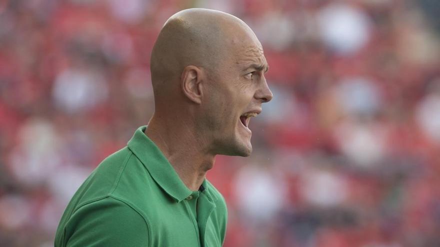 Nano Rivas Se Va Y Deja Al N Stic Sin Entrenador