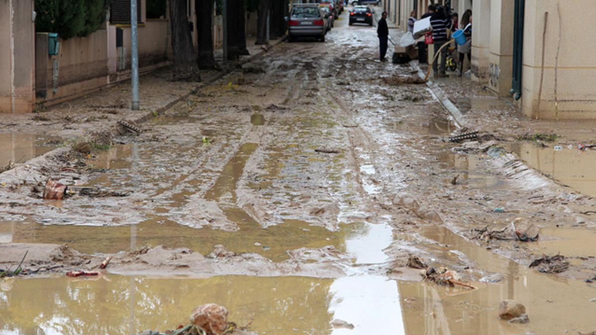 Las Lluvias Obligan A Cortar Carreteras En El Alt Empord