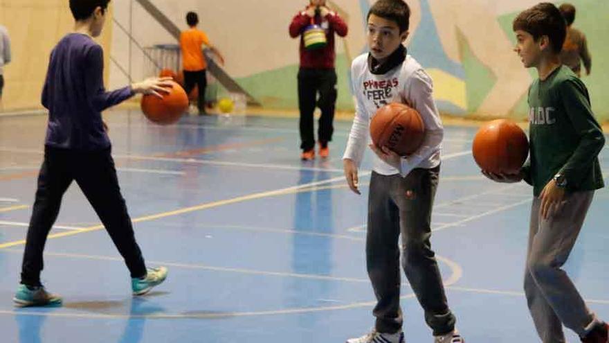 El Club Baloncesto Zamora abre la tercera edición de su campus &quot;Lowcostporelbasket&quot;