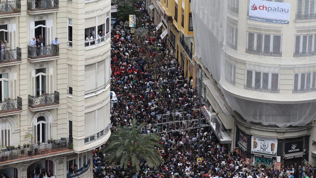 València, a reventar en el supersábado fallero