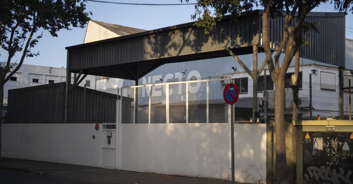 Veïns de Badalona demanen reobrir la causa contra Tenneco
