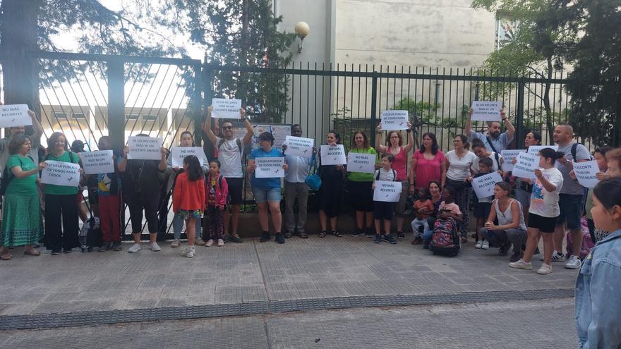 CSIF denuncia que pueden faltar más de 300 docentes en Aragón el próximo curso