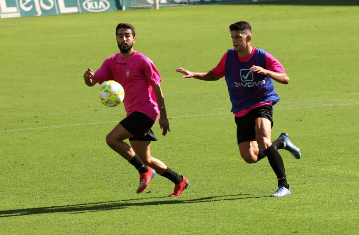 El Córdoba CF vuelve a jugar en El Arcángel