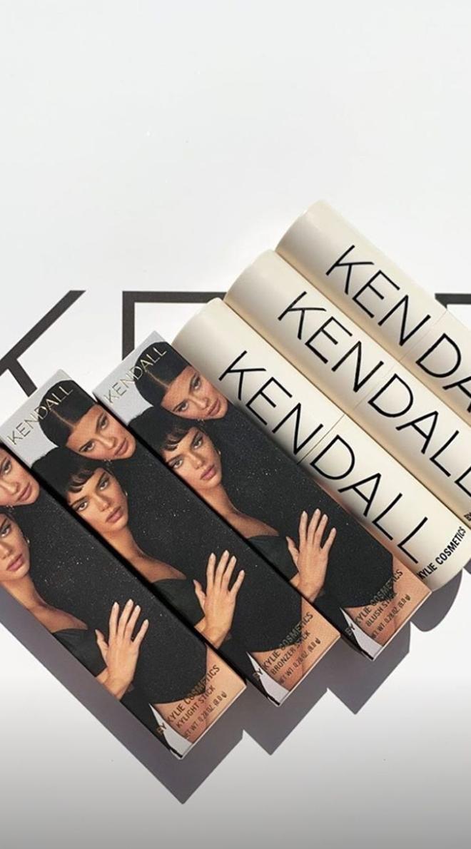 Detalle de algunos de los productos de la línea de Kendall Jenner para Kylie Cosmetics