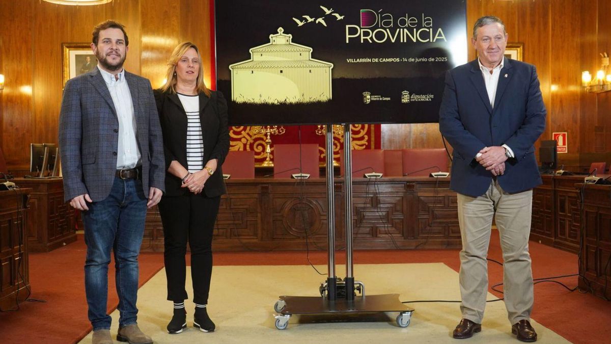 Víctor López de la Parte, Ainhoa Aranguren y Javier Faúndez.