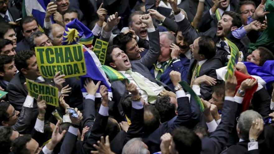 El Congreso de Brasil aprueba el impeachment de Rousseff