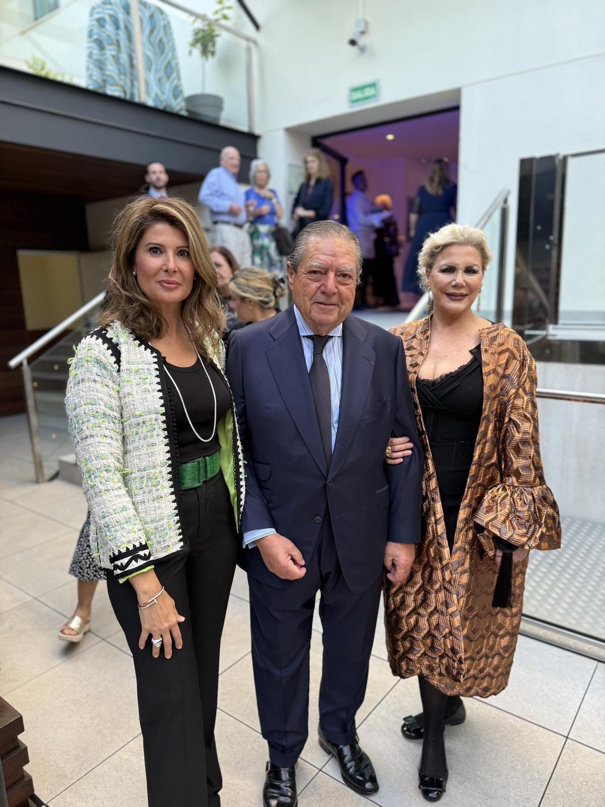 Esther Pastor, Vicente Boluda y Laura Fitera.