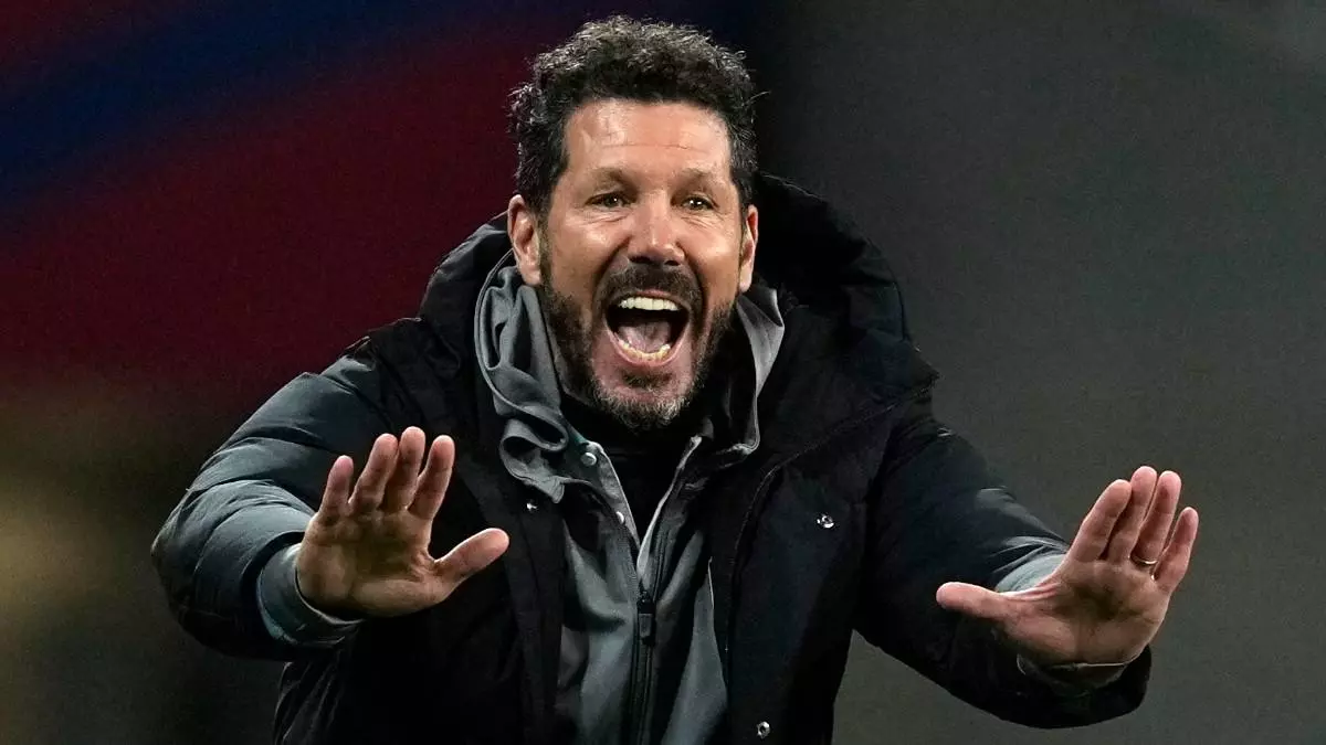 Simeone se mete en un lío: LaLiga le obliga a vender