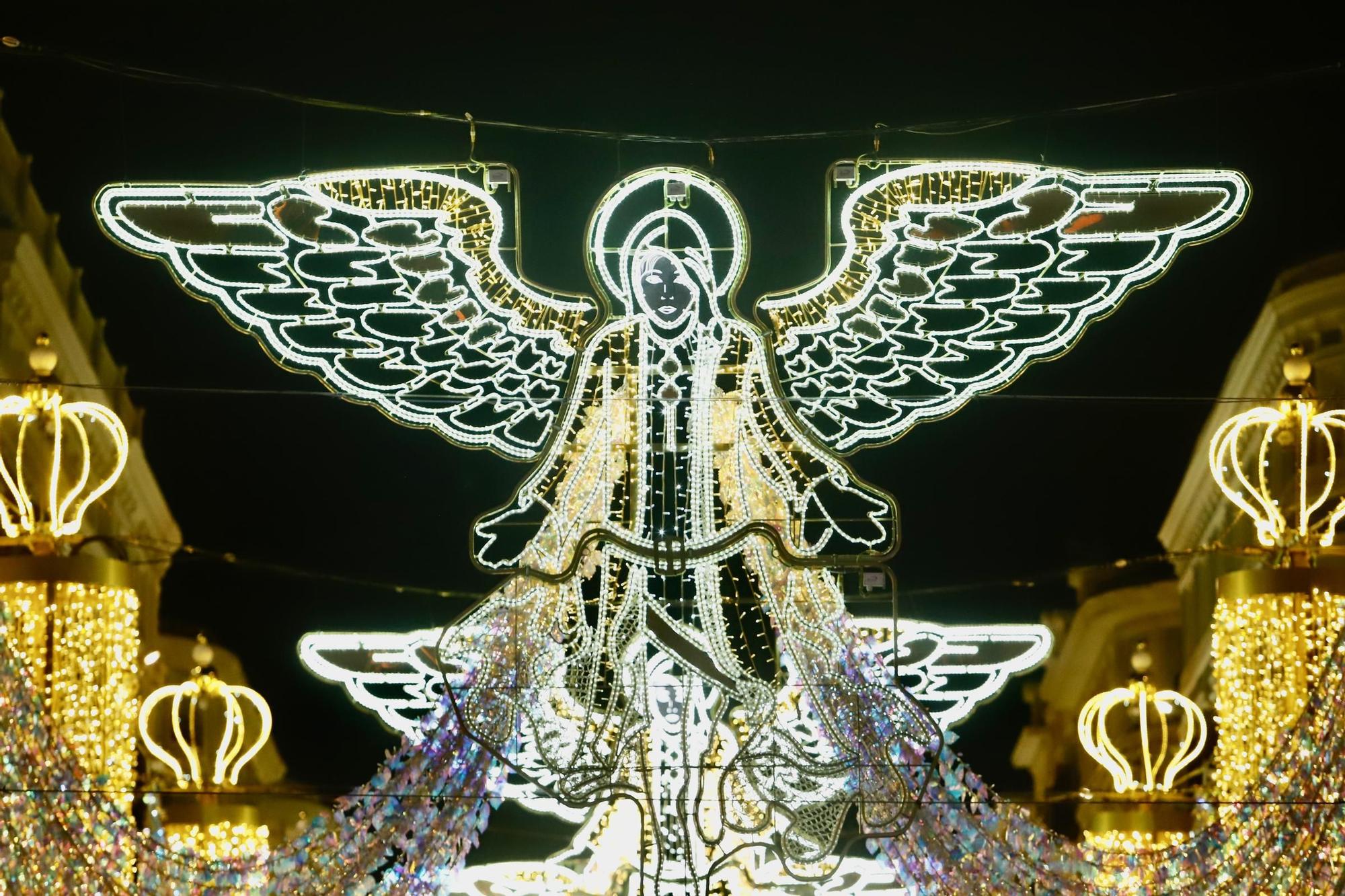 Navidad en Málaga | La calle Larios enciende sus luces de Navidad