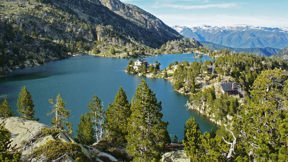 Pirineo y tierras de Lleida: ecoturismo en acción