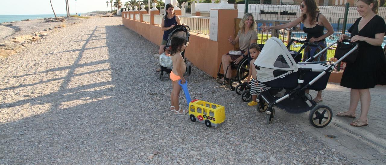 Nules denuncia "la persecución" de Costas por "plantarles cara"