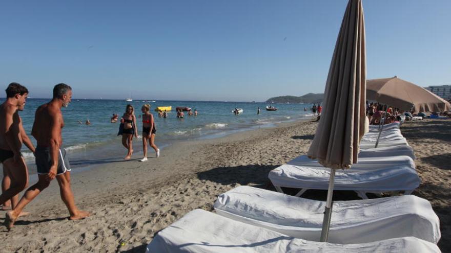 Sant Josep adjudica 33 lotes de playa por 1,5 millones de euros