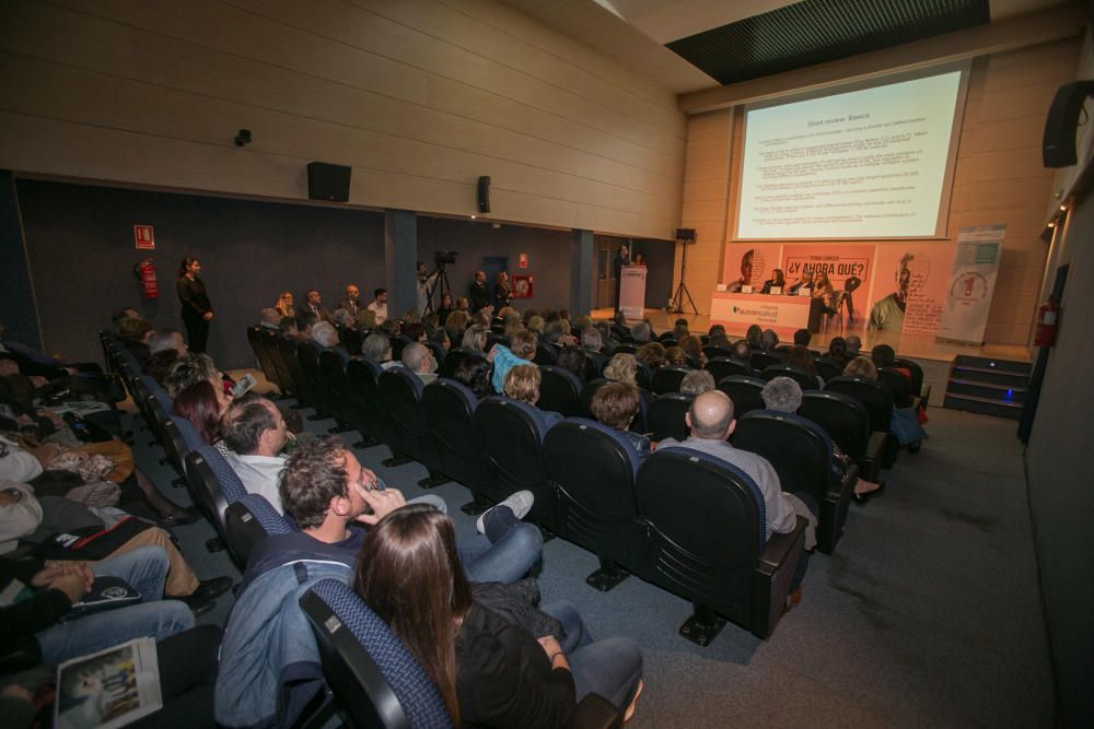 Coloquio sobre el cáncer organizado por el Hospital Quirónsalud de Torrevieja