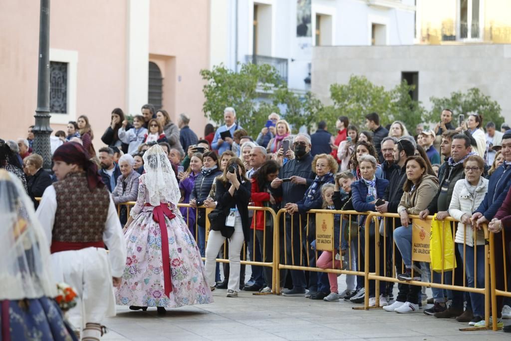 Búscate en la llegada a la plaza de la Virgen