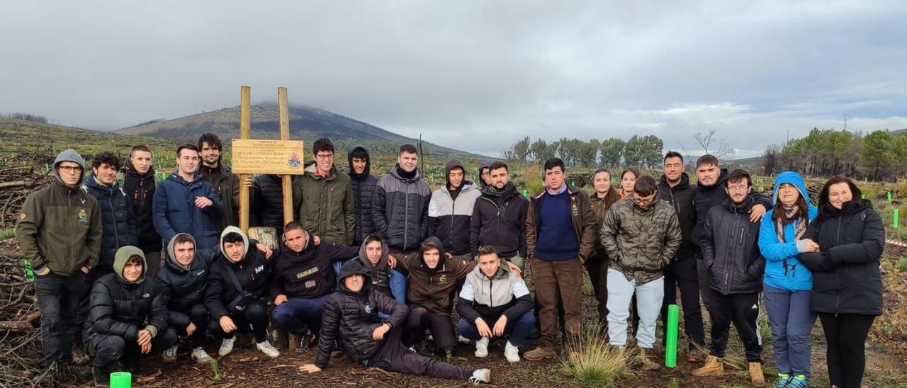 El grupo de alumnos del grado de Gestión Forestal y del Medio Natural del IES Alfonso IX.