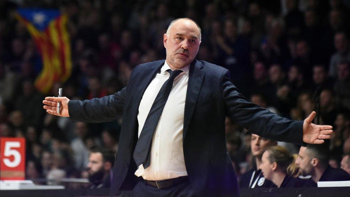 Pablo Laso ha respondido preguntas sobre el Real Madrid de fútbol tras su fracaso en Champions