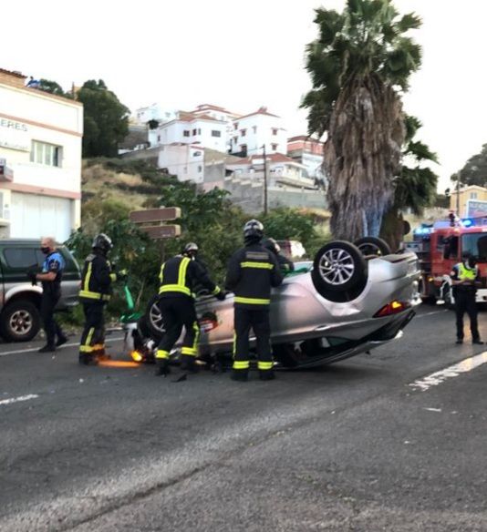 Vuelco en el barrio de La Suerte