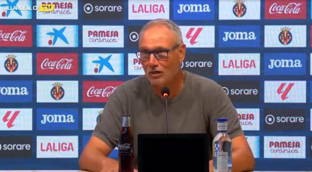 Miguel Álvarez, entrenador del Villarreal B: “Aquí no dimite ni Dios