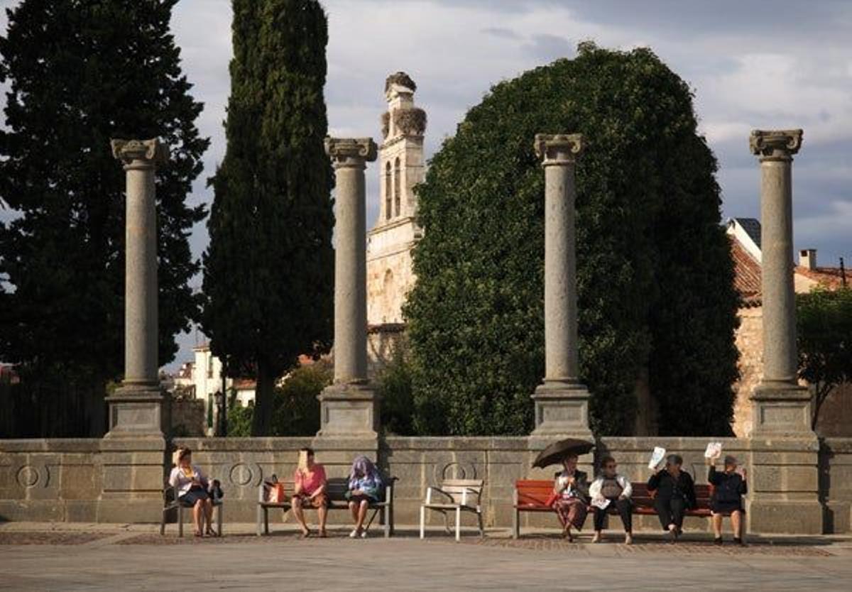 Zamora forma parte desde hace casi un año de la &quot;Red de Ciudades Modernistas&quot;. En la foto, plaz