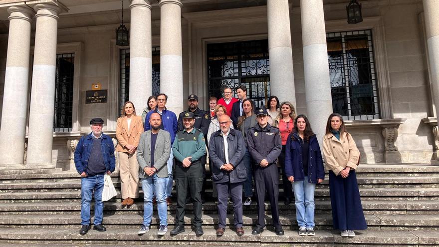 Minuto de silencio en Pontevedra por las víctimas de la violencia machista
