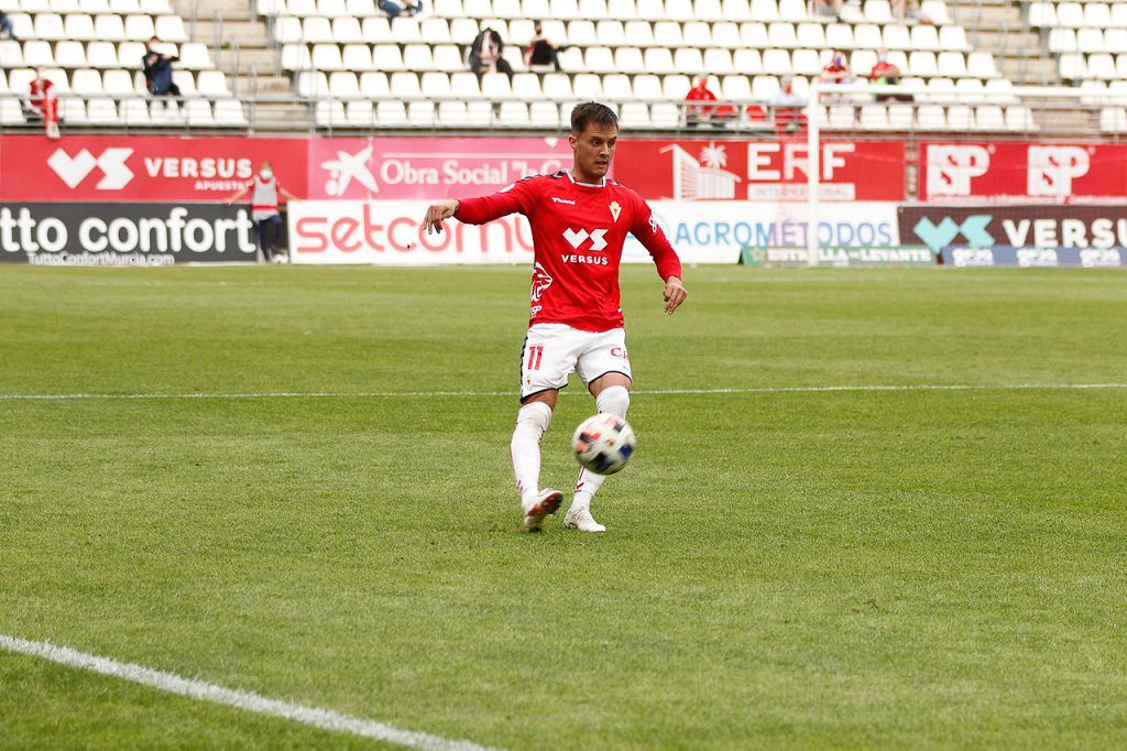 El Real Murcia no levanta cabeza (0-0)