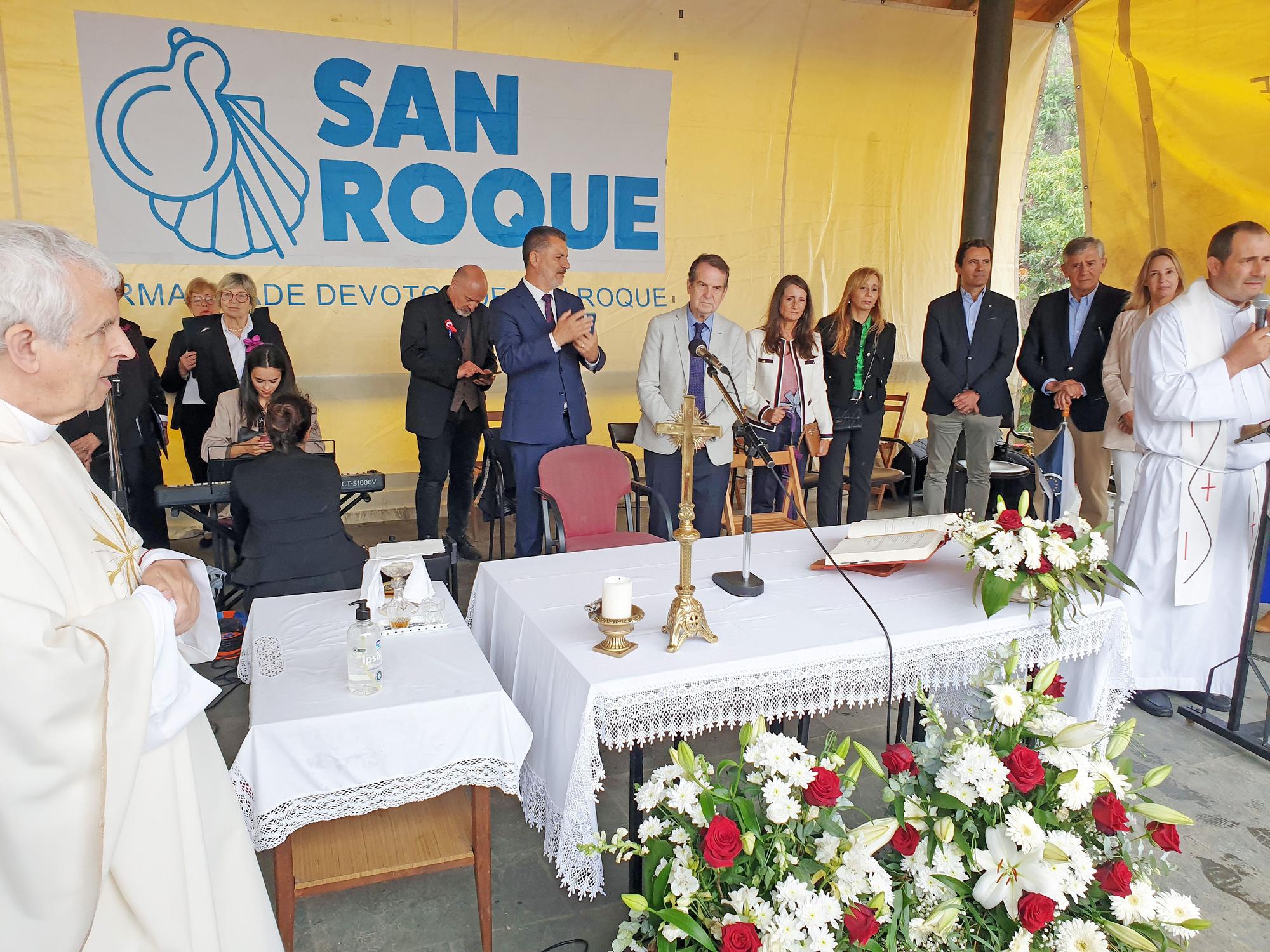 Vigo celebra un San Roque pasado por agua