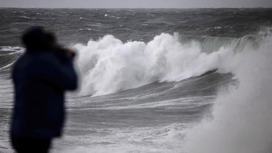 ¿Sabes cuándo dejará de soplar el viento huracanado en Castellón?