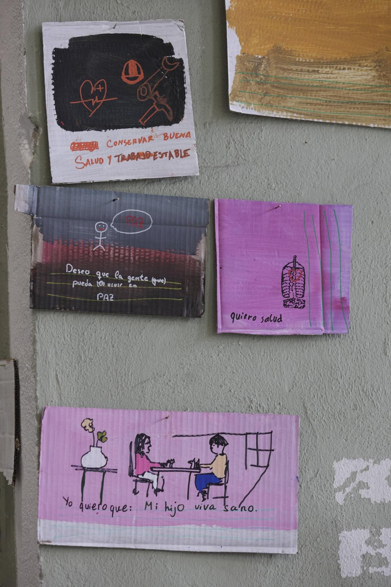 Una casa, un coche o un cordero: los deseos de los hombres y las mujeres que han llegado a Asturias huyendo de sus hogares