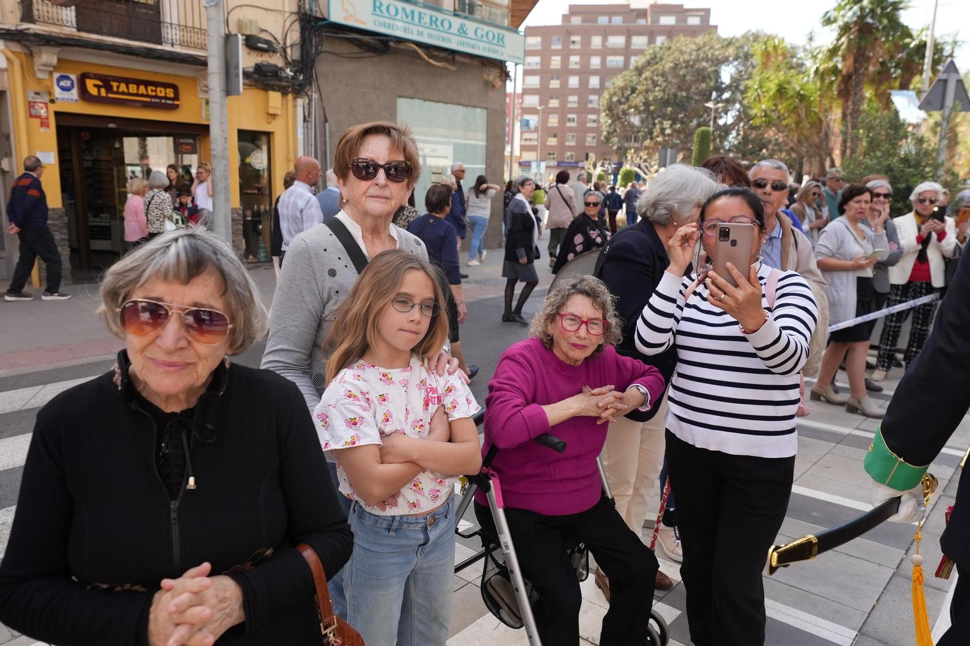 Galería de imágenes: La Virgen del Lledó sale de la basílica para ir a la ciudad