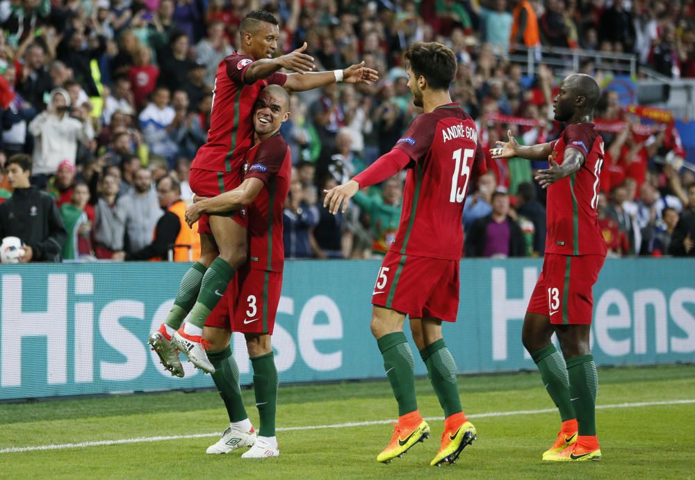 La asistencia de lujo de André Gomes para el 1-0 en el Portugal - Islandia