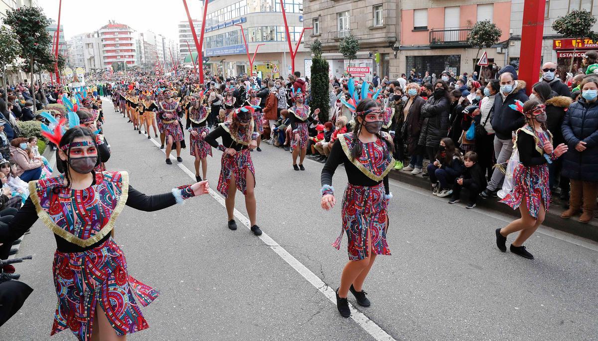 Entroido en Vigo: el desfile de la alegría tras dos años de COVID