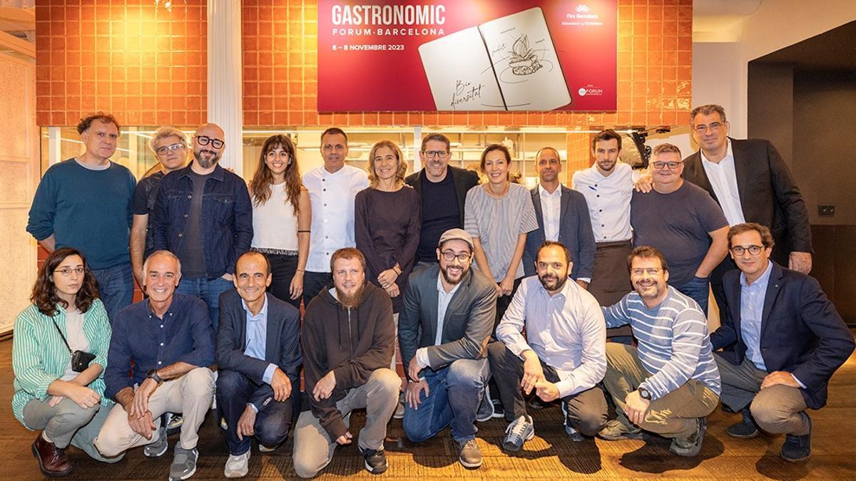 Varios de los participantes en la presentación, este lunes, del Gastronomic Forum Barcelona de 2023.