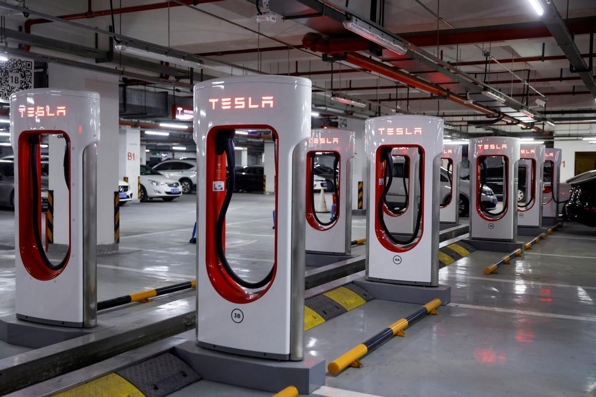 Supercargadores de coches eléctricos de Tesla.