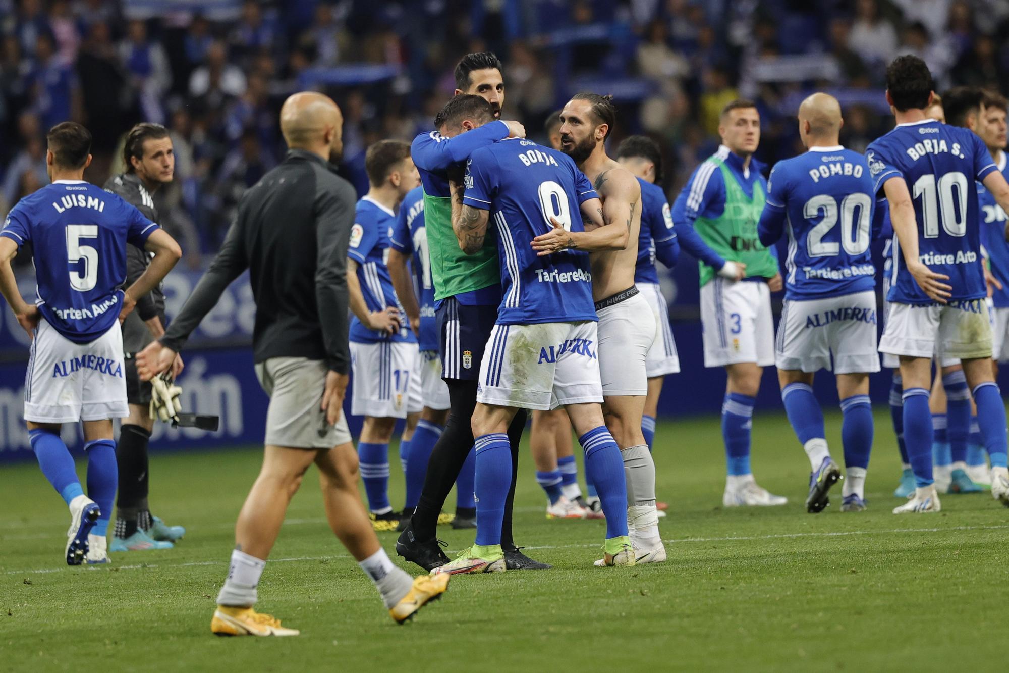 El partido del Oviedo ante el Ibiza, en imágenes