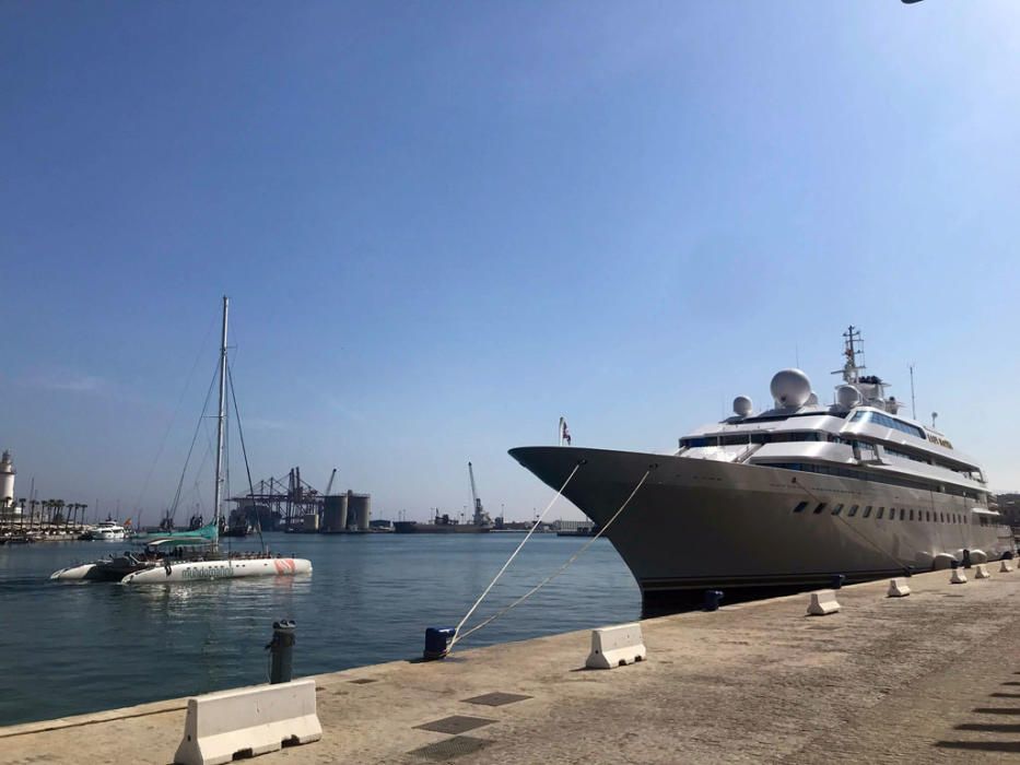 Así es el Lady Moura, el yate atracado en el Puerto de Málaga