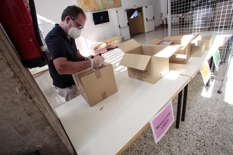 Apertura de las bibliotecas | 25/05/2020 Biblioteca de la Casa de la Cultura en Santa Cruz de Tenerife   | 25/05/2020 | Fotógrafo: María Pisaca Gámez