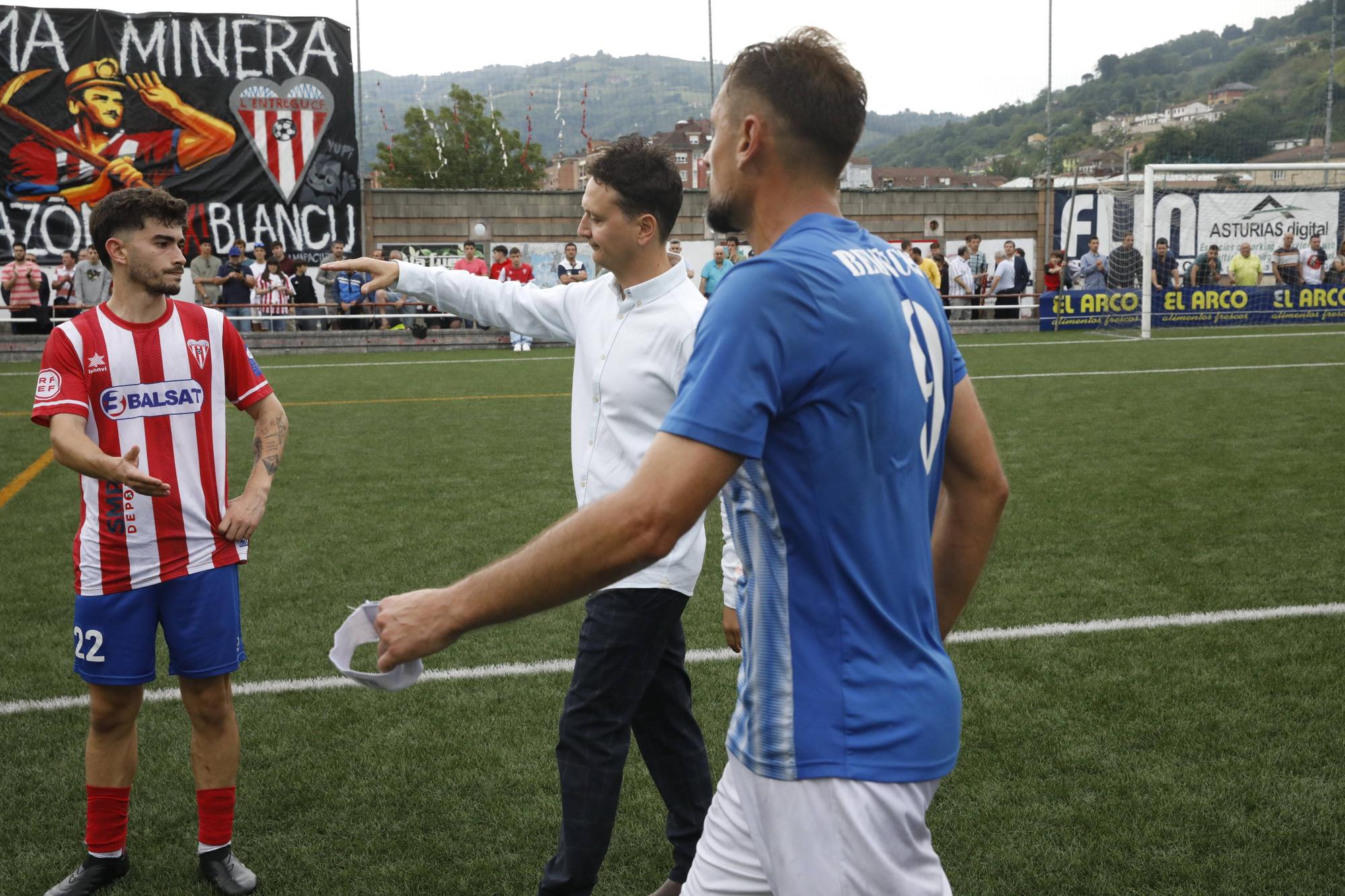 L'Entregu se queda con la miel en los labios: el conjunto del Nuevo Nalón cae por 2-0 ante La Unión y se queda sin ascenso