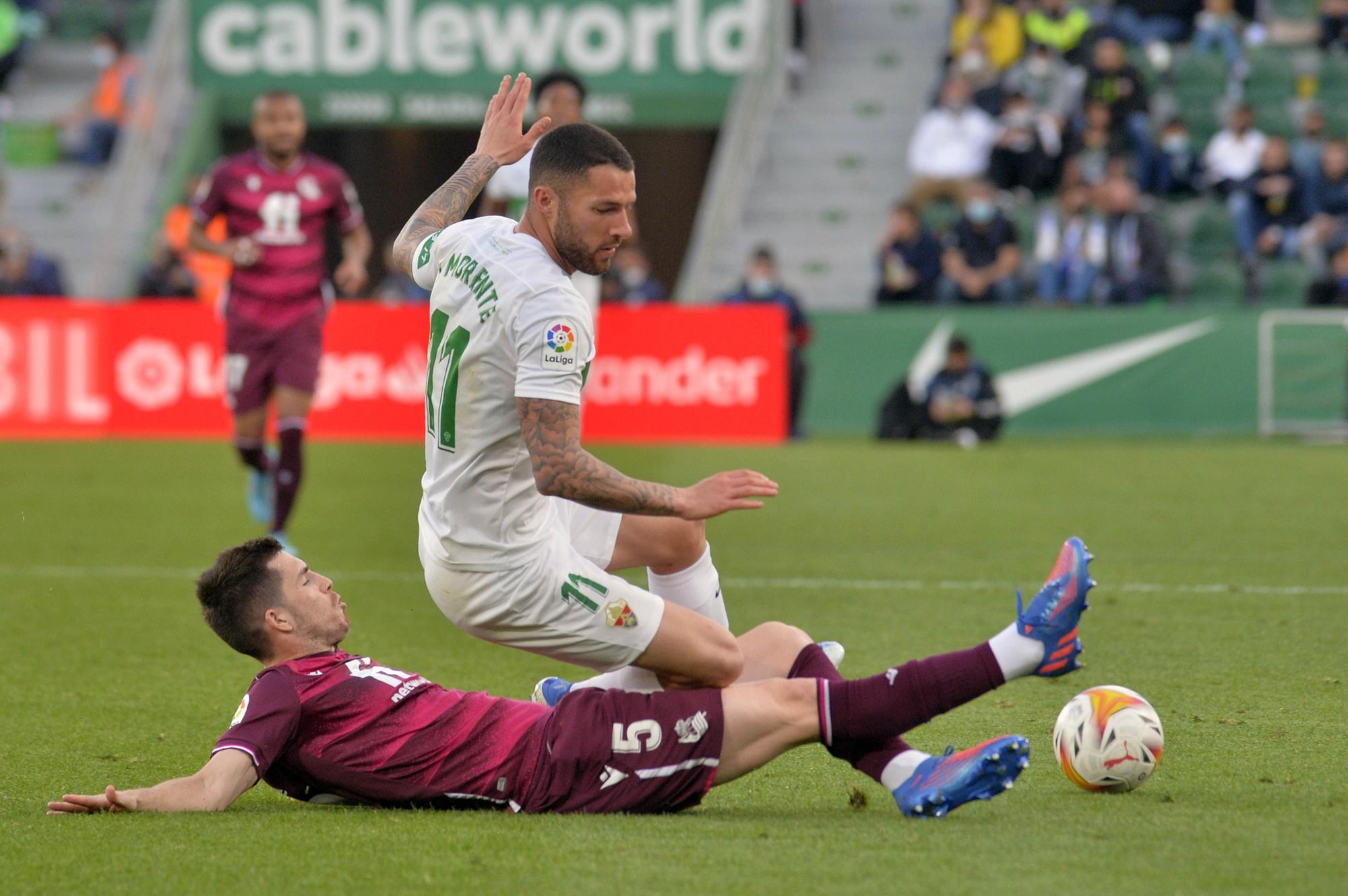 Imágenes del encuentro entre el Elche CF y la Real Sociedad.zip