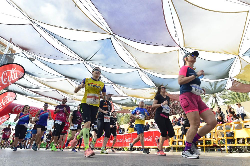 Las mejores imágenes de la Media Maratón de Elche