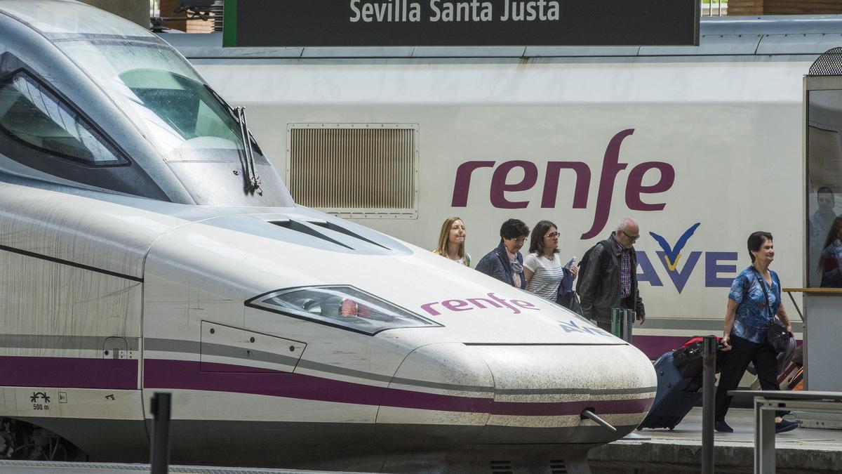 Terminal del AVE en la estación sevillana de Santa Justa.