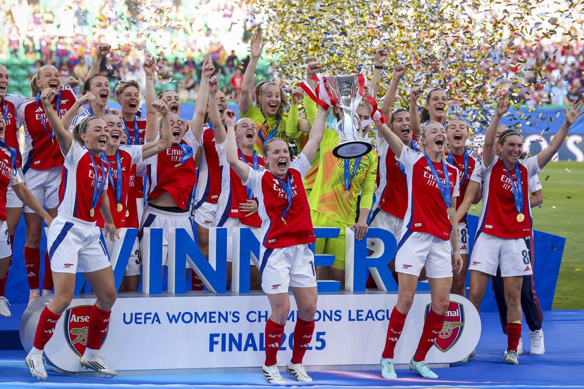 Les imatges de l'Arsenal - Barça de la final de la Champions femenina
