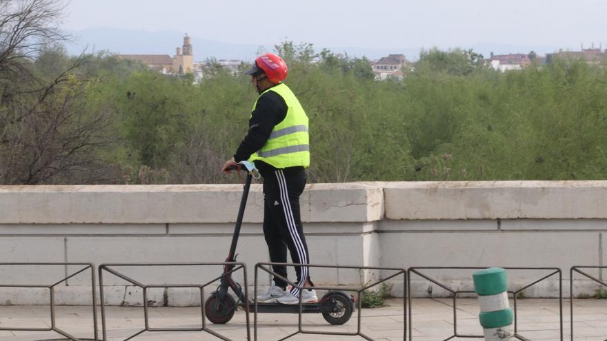 El seguro para circular en patinete eléctrico en Córdoba será obligatorio a partir de julio del año que viene