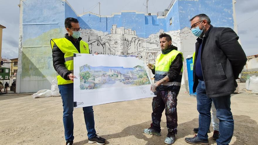 Las obras en la Plaza de Arriba de Elda integrarán el acceso al refugio antiaéreo de la Guerra Civil