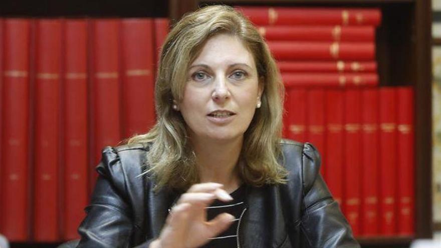 La alcaldesa Amparo Marco califica de &quot;intolerable&quot; el comportamiento de Cruz