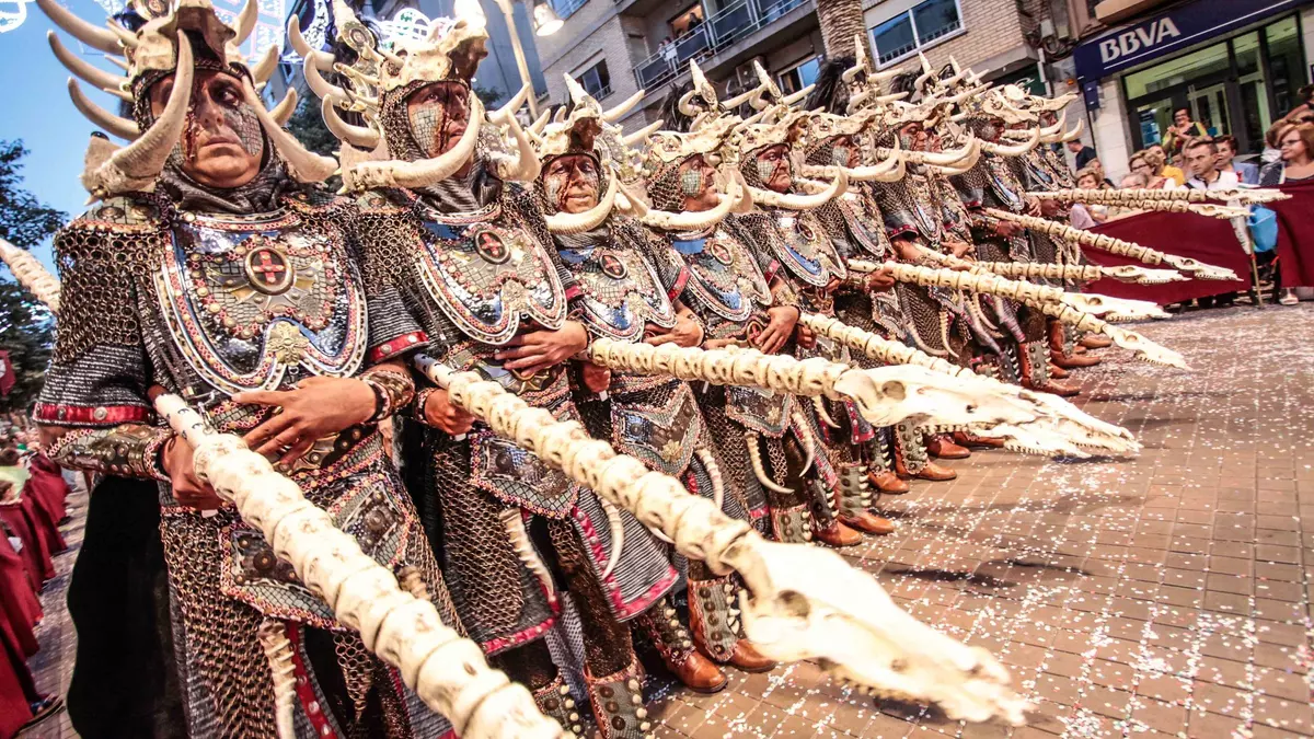 Cocentaina se llena de tradición, música y emoción en sus Fiestas