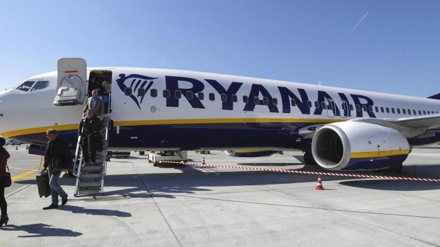 Ryanair cancelará unos vuelos día hasta noviembre para mejorar la puntualidad