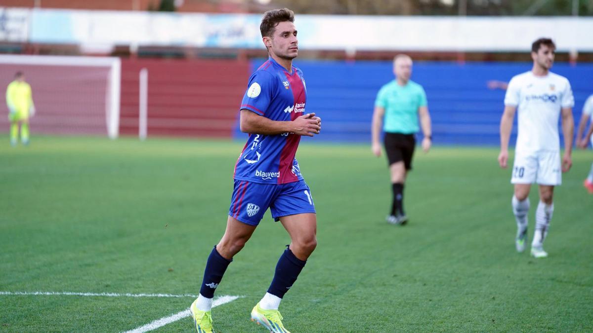 Diego Díaz debutó en el Suñer Picó con gol.